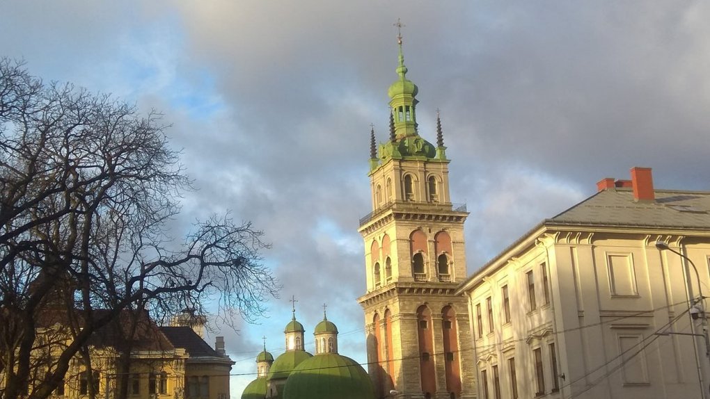 Погода у Львові та області: туман вранці й до +11° вдень