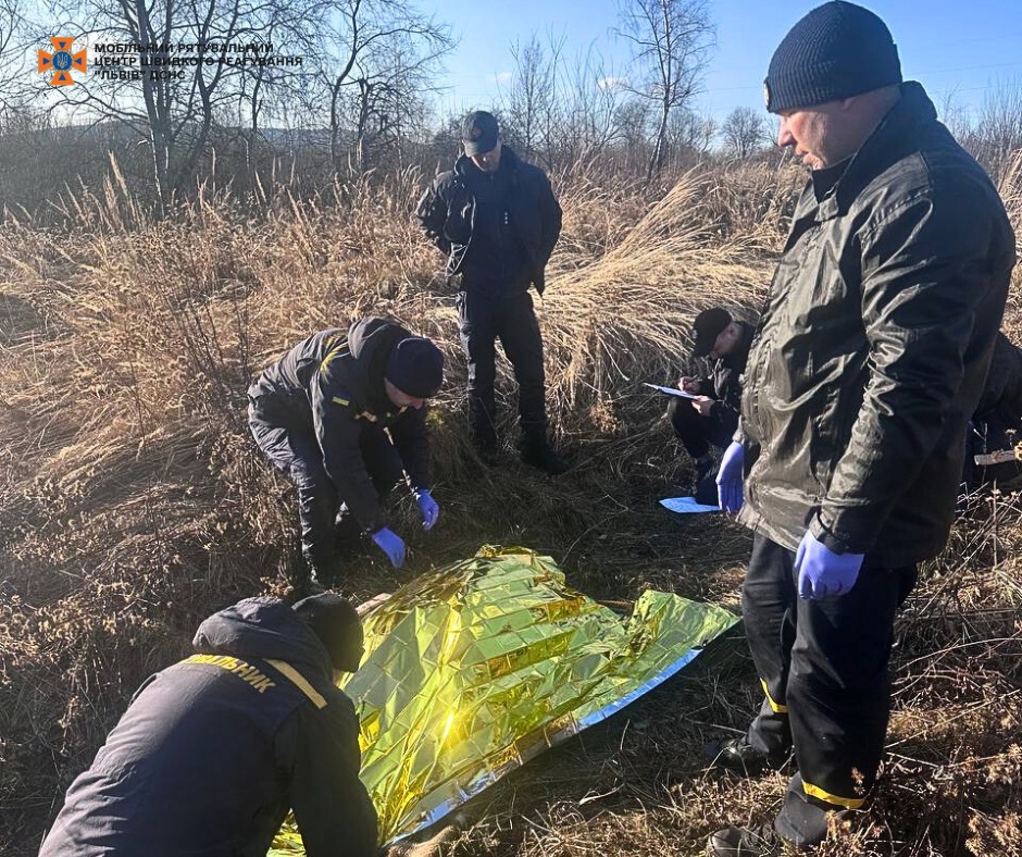 В полі на Львівщині знайшли тіло: пенсіонера вважали зниклим безвісти