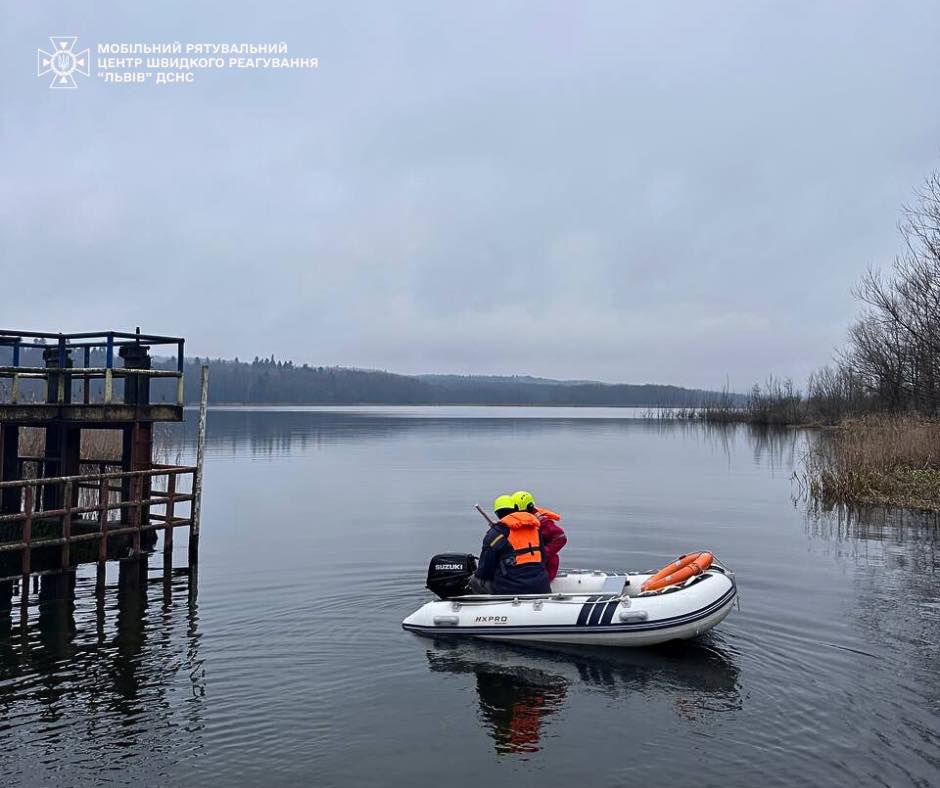 Під час риболовлі на Дрогобиччині втопився 74-річний чоловік