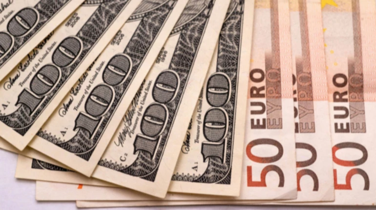 Нацбанк показав курс долара та євро на понеділок 22 грудня