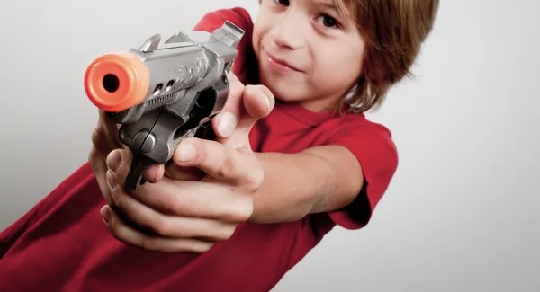 На Львівщині 6-річна дитина отримала травму ока через іграшковий пістолет