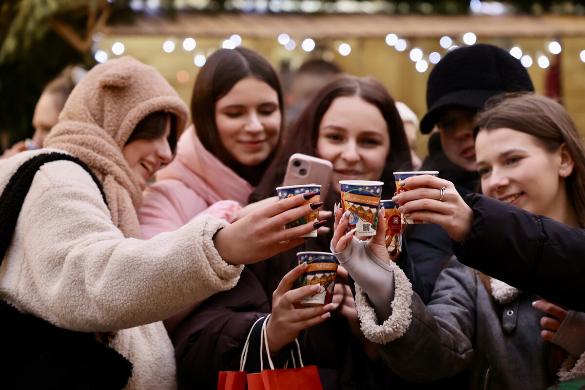 У Львові запрацював Різдвяний ярмарок (ФОТО)