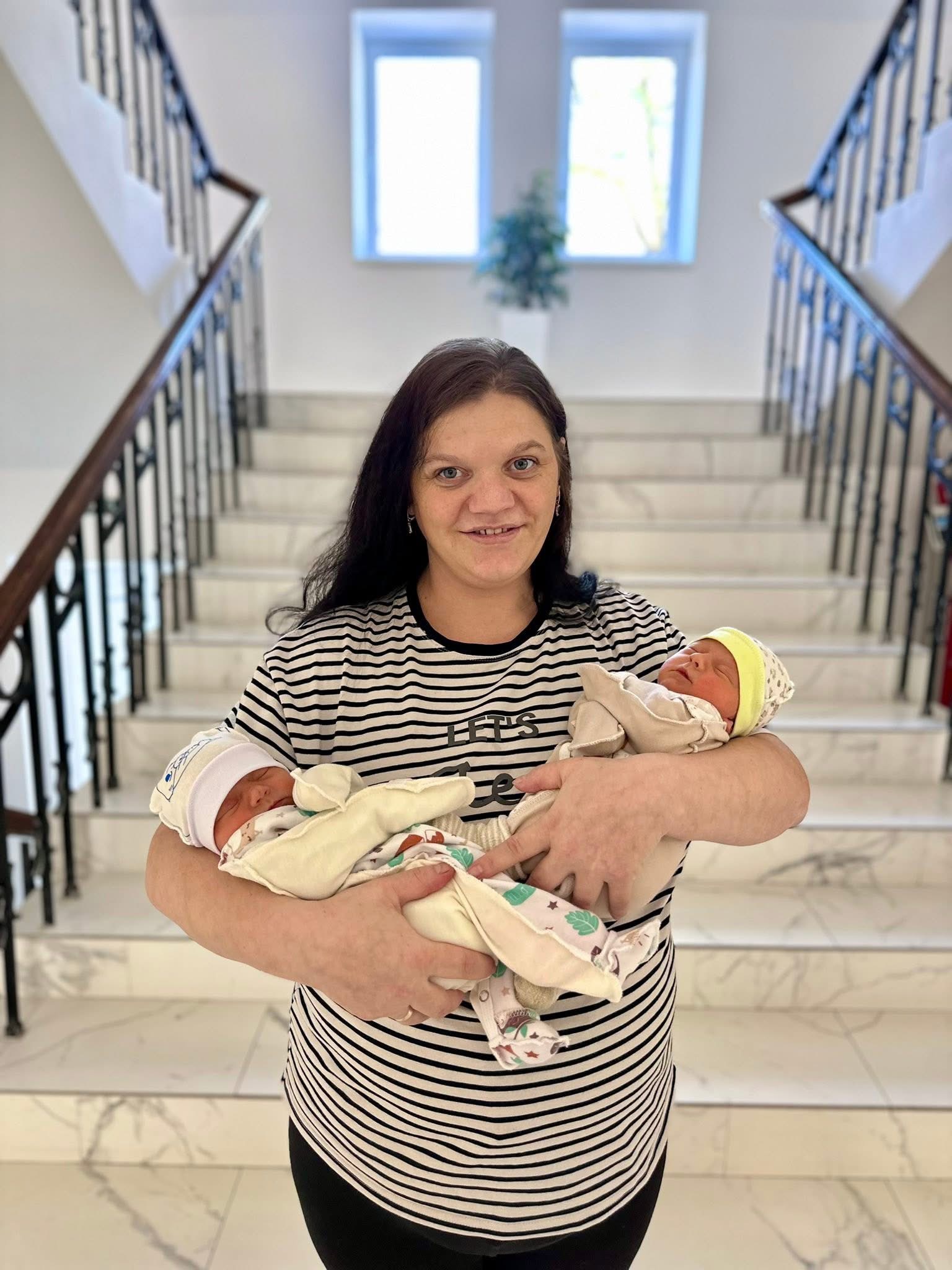 Маючи п’ять дітей, народила двійню: львівські лікарі успішно допомогли породіллі