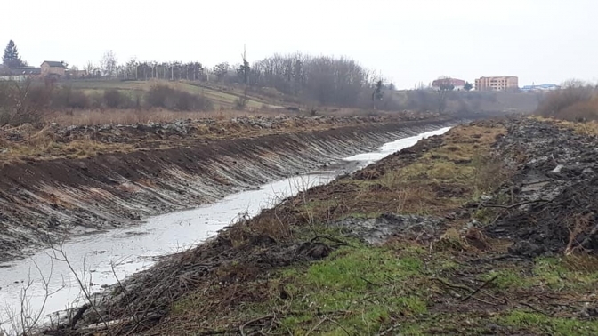 На Львівщині втопився чоловік: тіло дістали