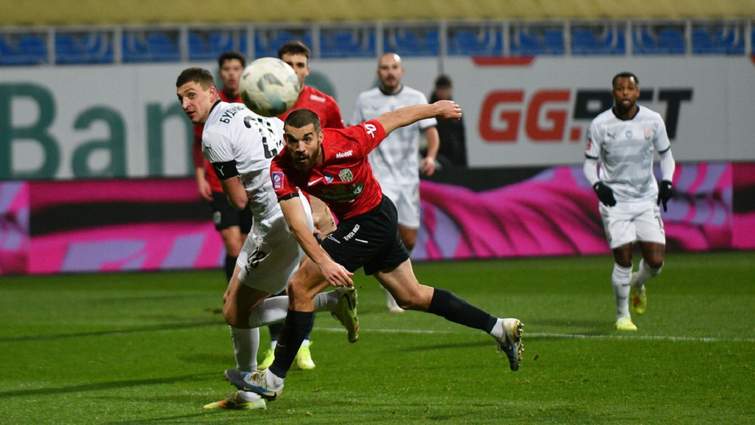 «Карпати» поступилися «Зорі» та продовжили серію без перемог