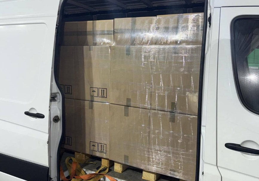 «Гуманітарка» для військових виявилась контрабандою: львівський фонд віз через кордон сигарети на 3,5 млн грн