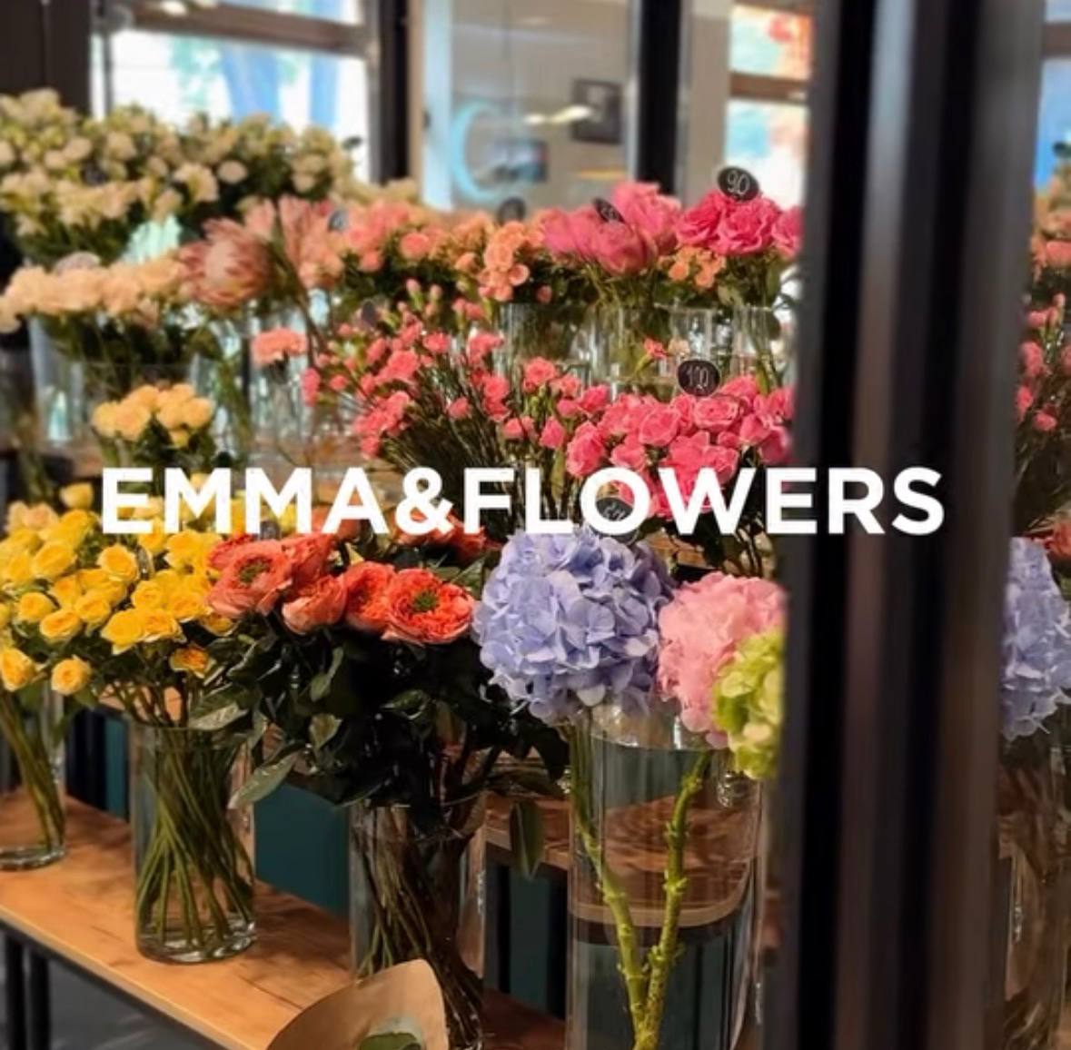 Ветеранка війни відкрила у Дрогобичі квіткову студію