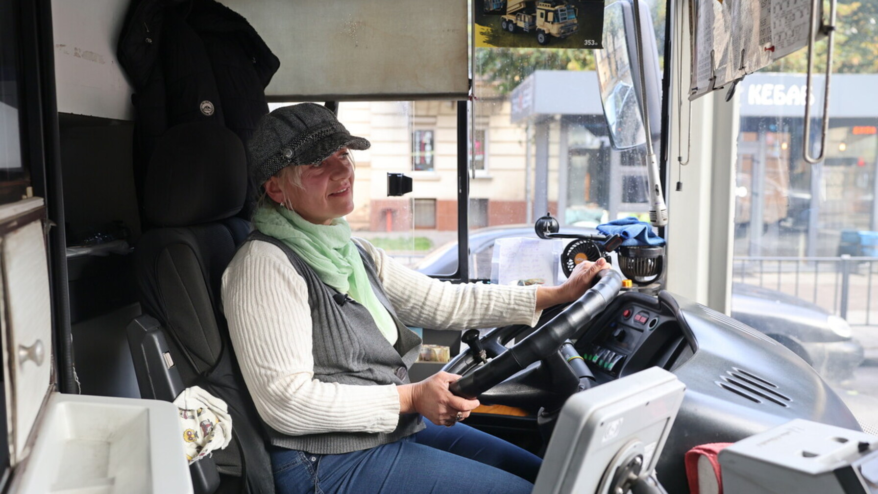 У Львові вже 8 водійок керують міськими автобусами