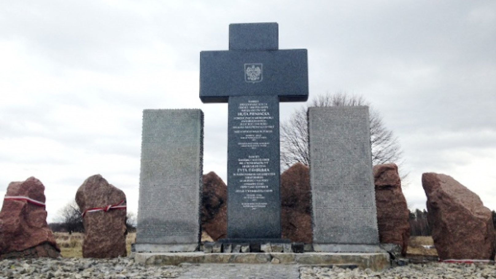 Україна та Польща узгодили нові місця ексгумацій на Львівщині у 2026 році