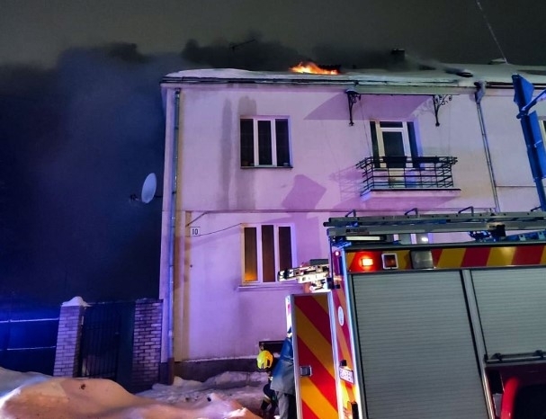 Через коротке замикання у Львові горів будинок