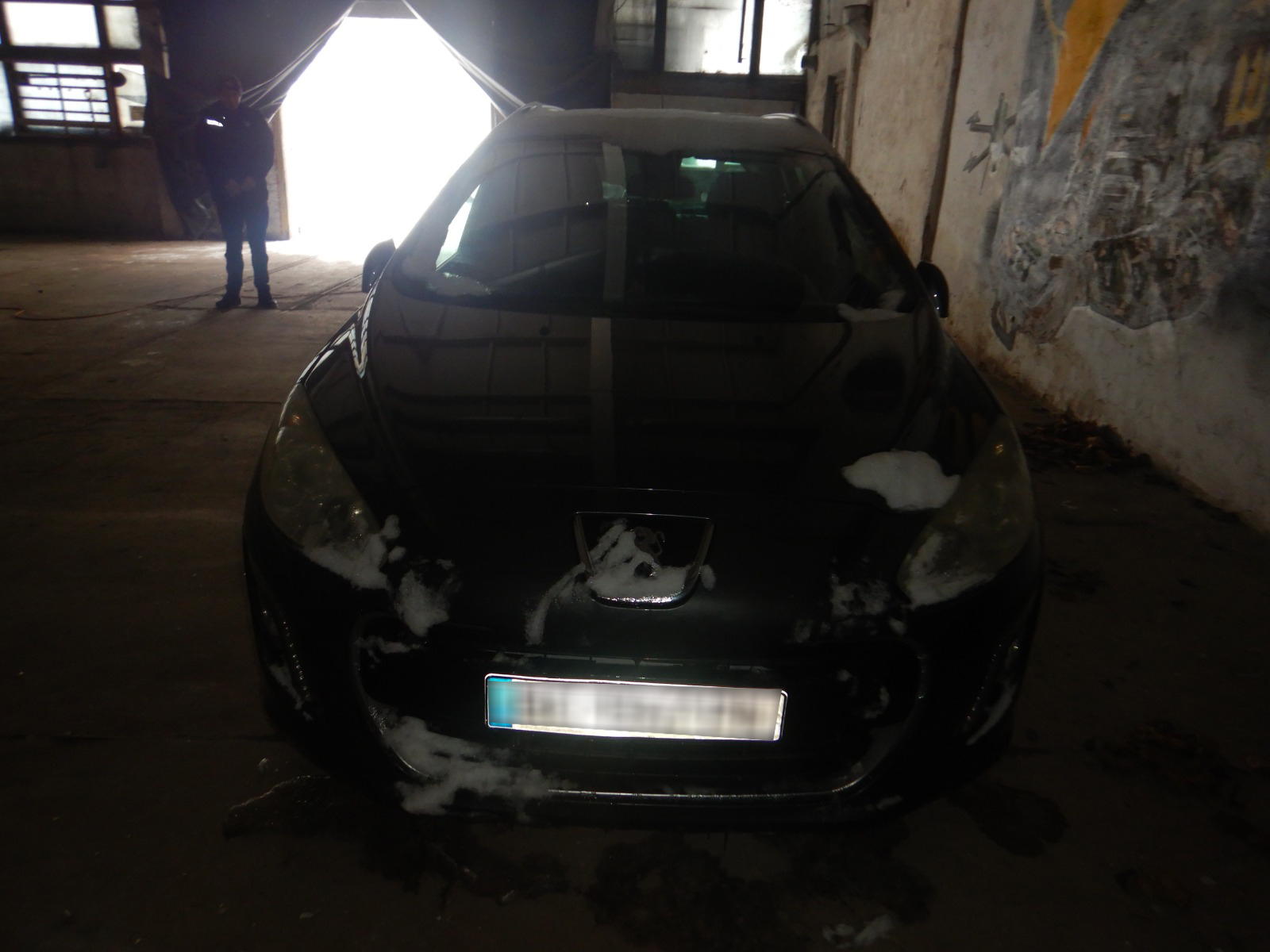 Коли повернувся до припаркованого авто – його не було: у Львові 39-річний чоловік викрав машину