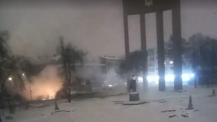 У центрі Львова дрон влучив у дитячий майданчик: пошкоджені будинки