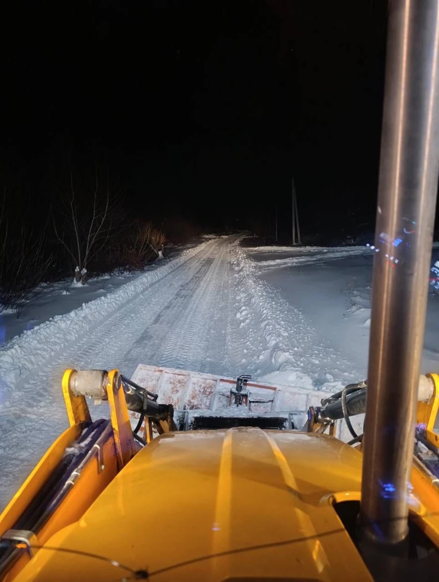 Ситуація на дорогах Львівщини: за добу використали майже 1170 тонн суміші