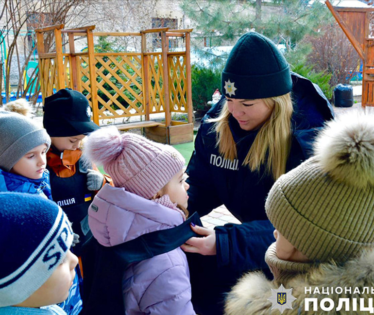 Посиленого пропускного режиму у школах немає – заява правоохоронців