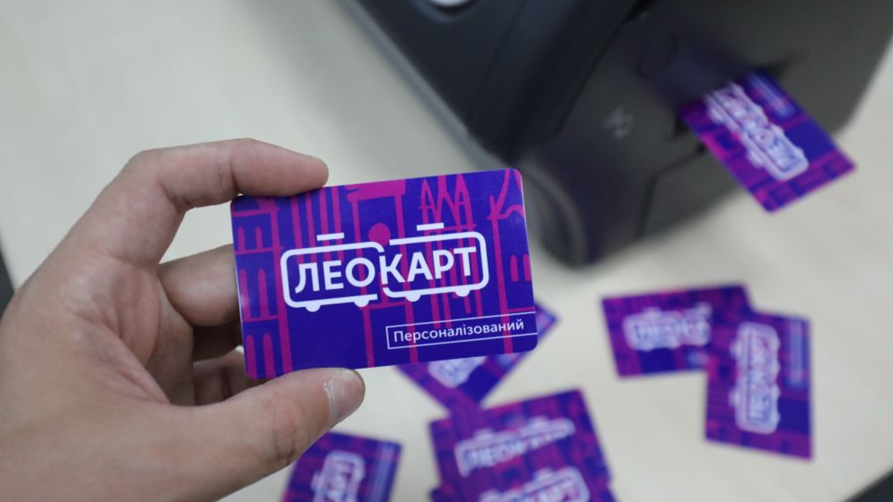 З березня дві нові категорії мешканців громади зможуть оформити пільгову ЛеоКарт
