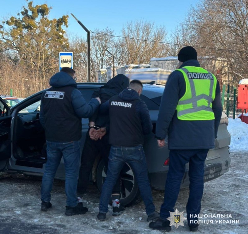 За 10 тисяч доларів у Молдову: на Львівщині затримали організатора незаконного переправлення через кордон