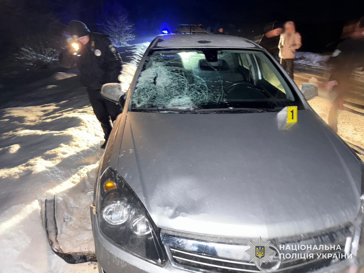 Нічна ДТП на Яворівщині: травмовано пішохода