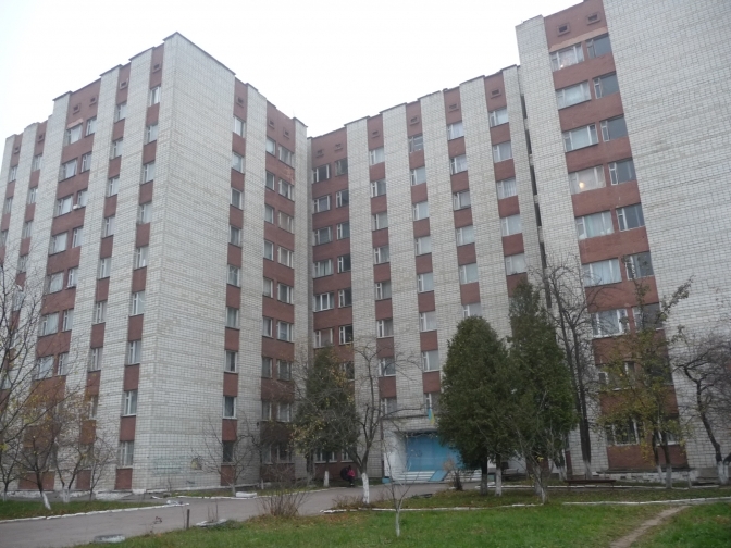 Майже 900 тисяч гривень – на папері: деталі справи про ремонт гуртожитку у Дрогобичі