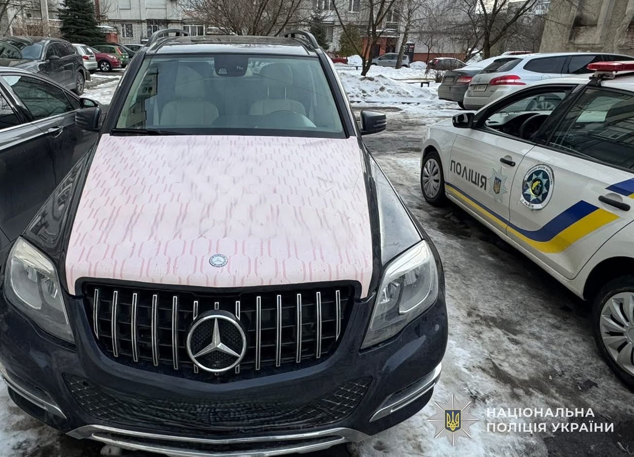 У Львові Mercedes збив літню жінку: постраждала госпіталізована