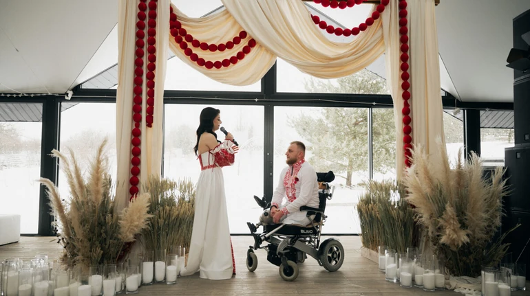 Захисник, який зробив пропозицію у Львові під час реабілітації, одружився