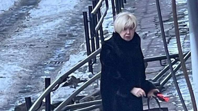 Суд оштрафував дружину ексдиректора «ЛОРТИ», яка врізалася в паркан у центрі Львова і втекла