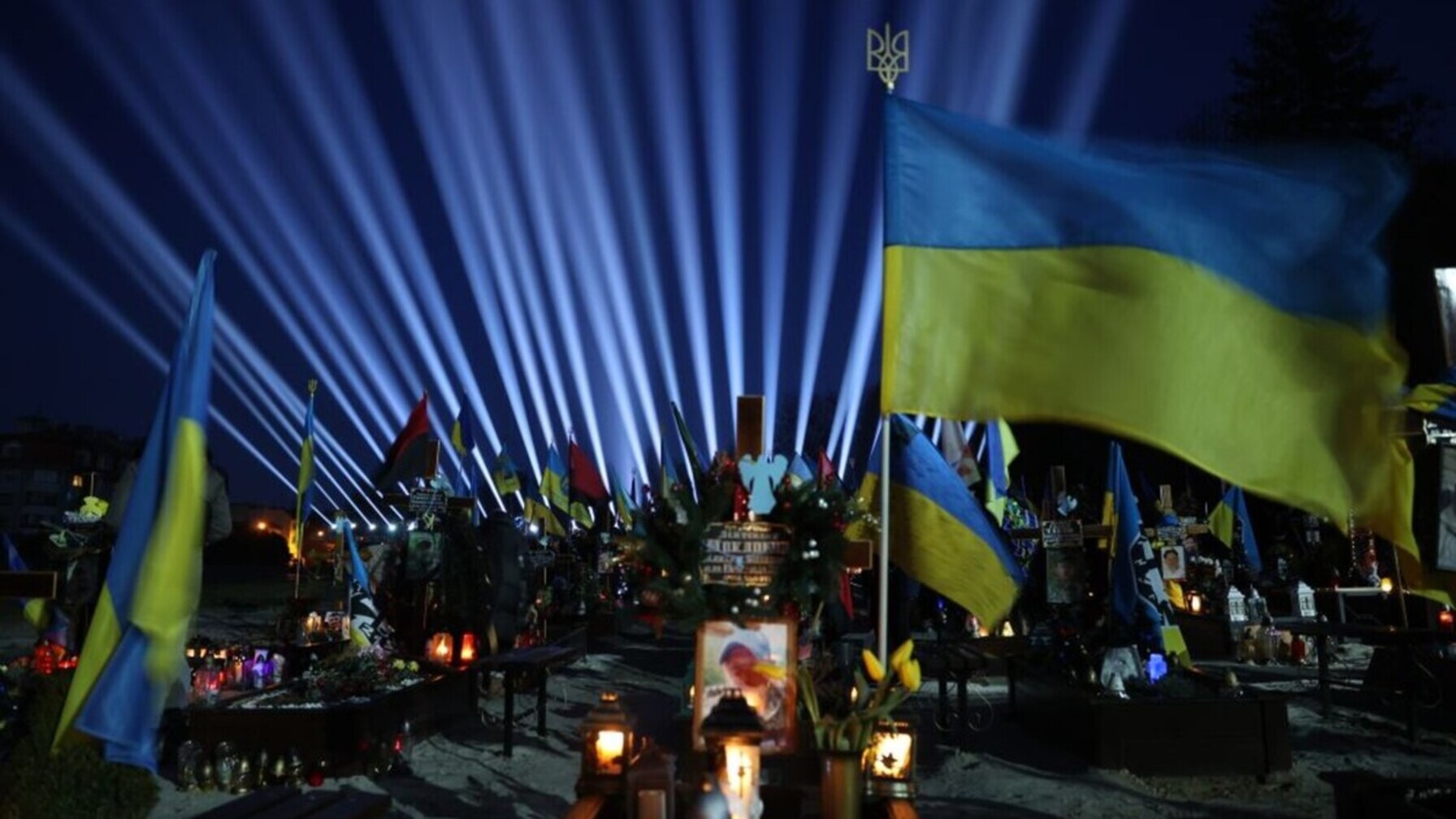 Під час акції «Промені пам’яті» на Личаківському цвинтарі діятимуть посилені заходи безпеки