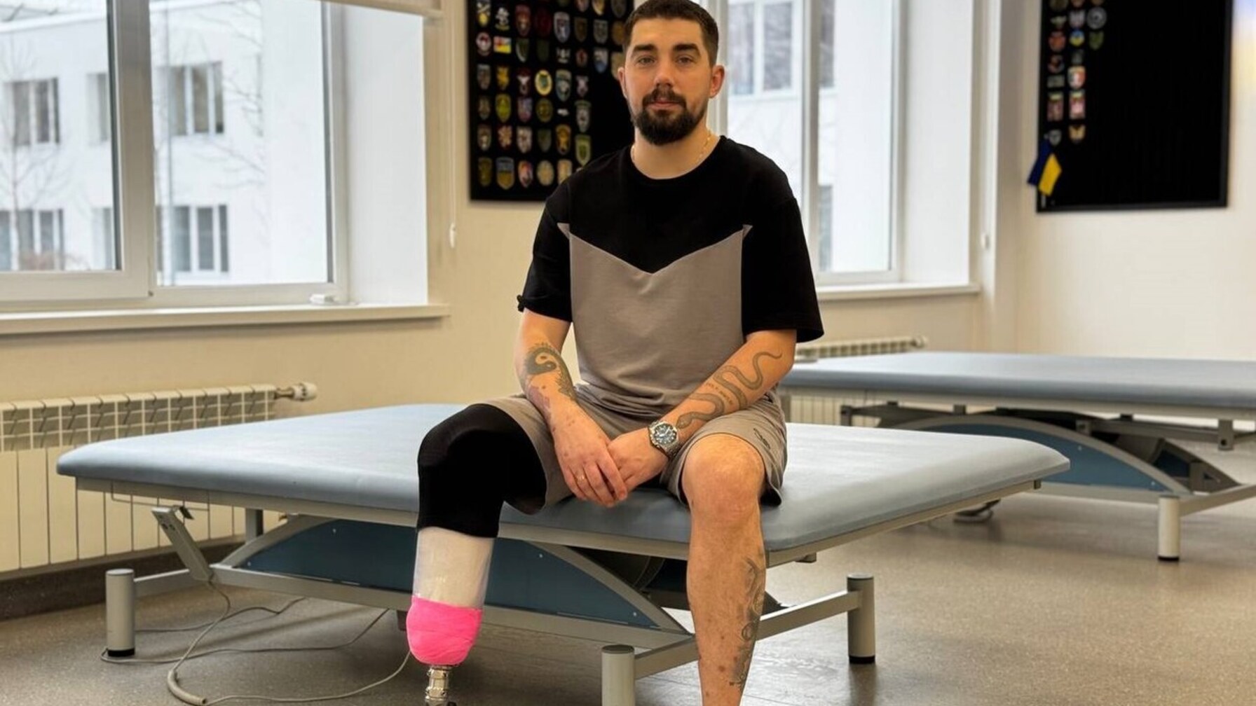 У центрі UNBROKEN відновлюється воїн, який втратив ногу на фронті