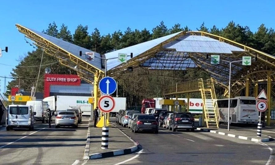 Будівництво пішого переходу на кордоні “Рава-Руська” подорожчало більш ніж вдвічі