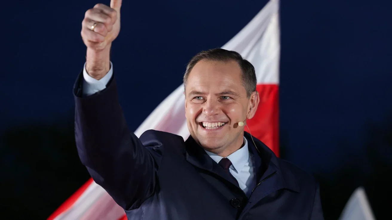 Польща більше не каратиме за службу в ЗСУ: президент підписав закон