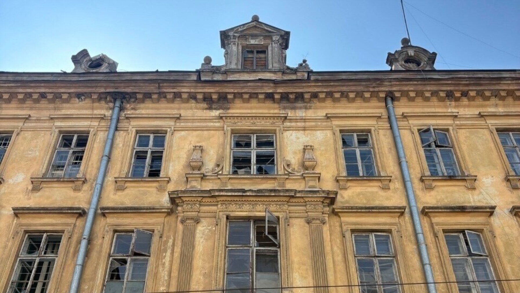 Музей-меморіал «Тюрма на Лонцького» тимчасово не працюватиме