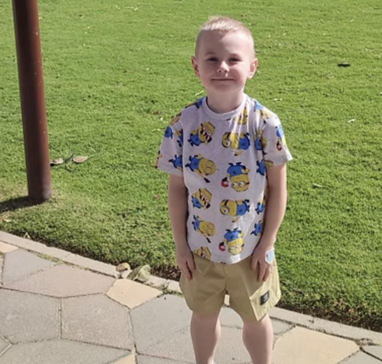 Маленькому Богдану з Бродів збирають 120 млн грн на рятівний препарат: як долучитися