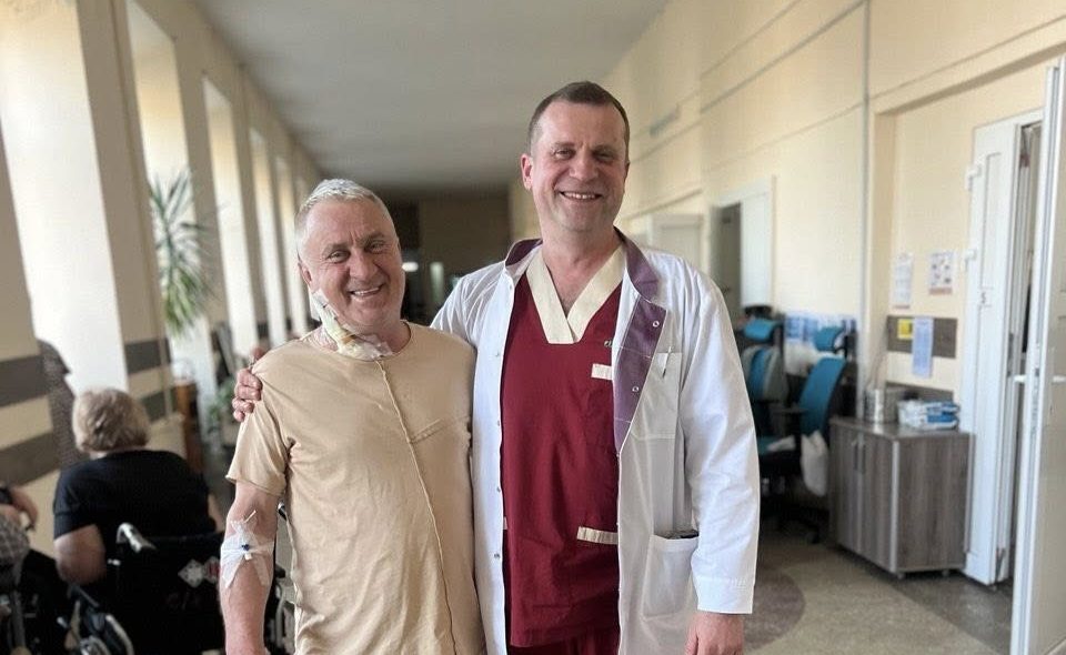 На Львівщині лікарі врятували чоловіка від інсульту: небезпечне звуження судин виявили вчасно