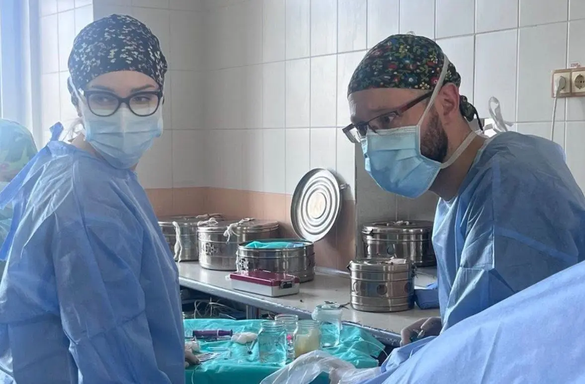 55-річному чоловіку з Івано-Франківщини зберегли ногу після складної операції