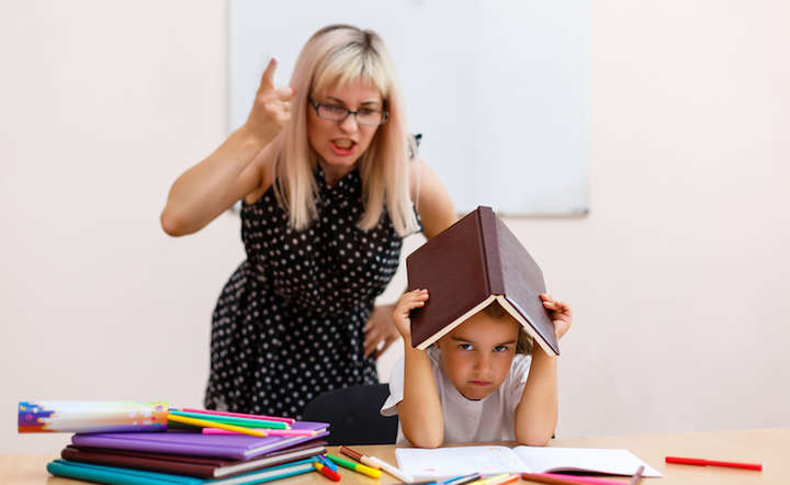 На Золочівщині поліція розслідує інцидент між вчителькою та учнем