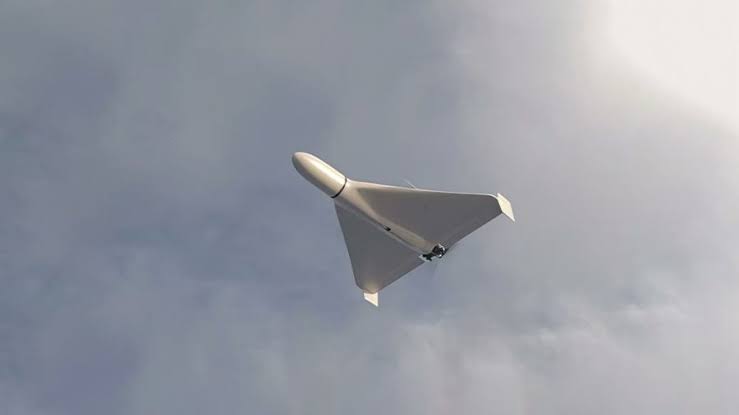 Уламки збитого дрона пошкодили будівлю ГУ СБУ у Львівській області