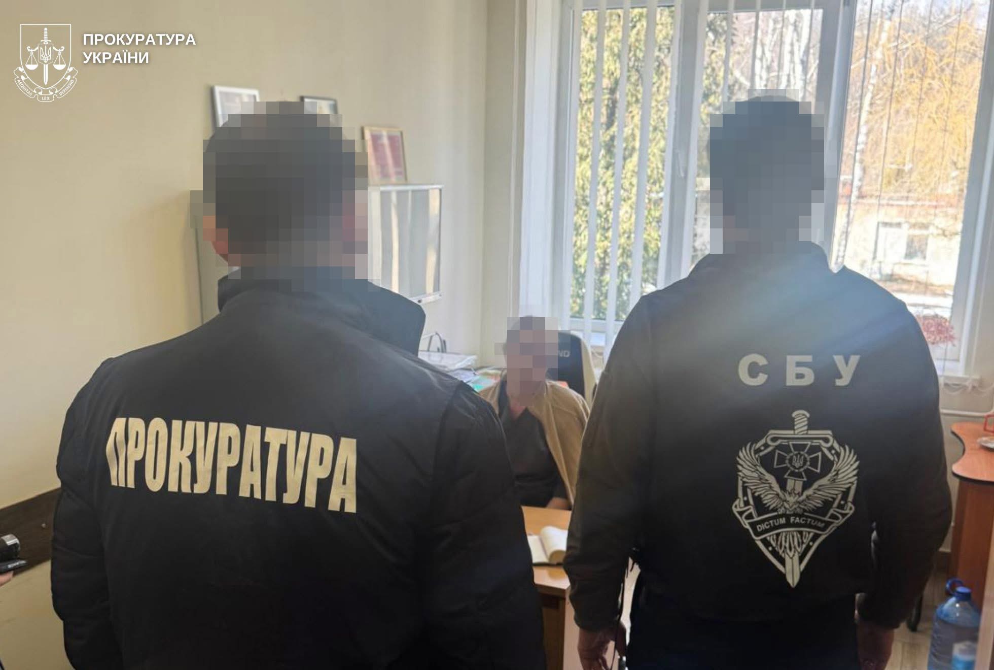 Завідувачка та медсестра у Львові вимагали 3000$ за встановлення інвалідності