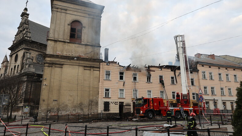 Міністр закордонних справ закликав ЮНЕСКО відреагувати на російський удар по об’єкту спадщини у Львові