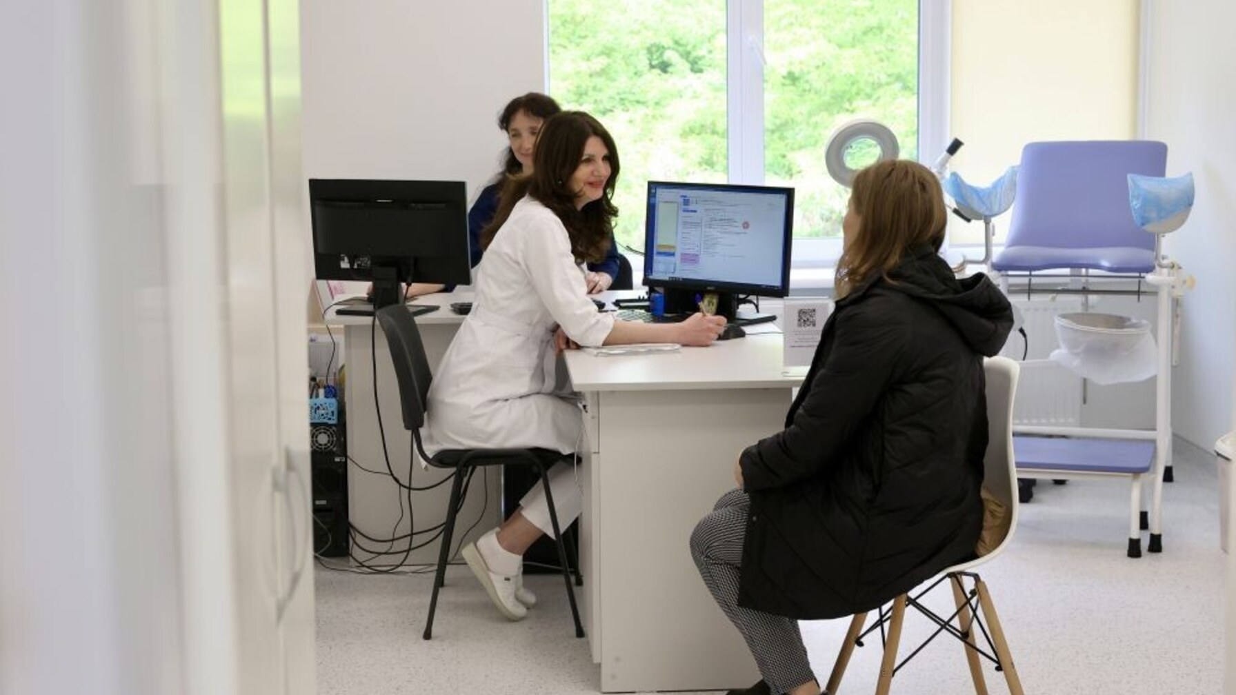 Пацієнтів з рідкісними аутоімунними недугами запрошують на безоплатні консультації лікарів