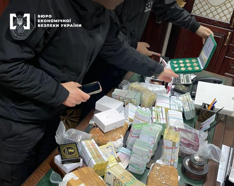 Львів’янка продала колекційних монет на 67 млн грн та ухилилася від сплати податків