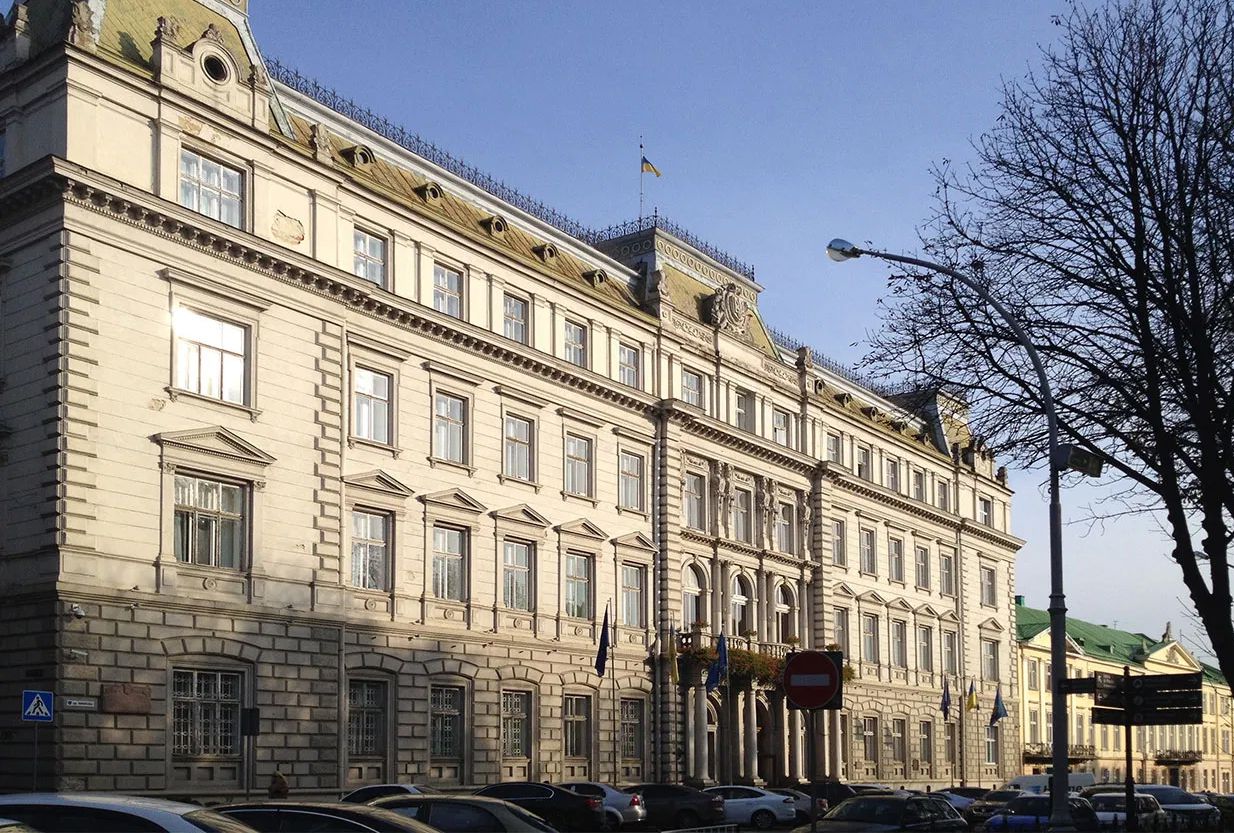 Львівська облрада оголосила тендер на ремонт приміщень за 1,2 млн грн