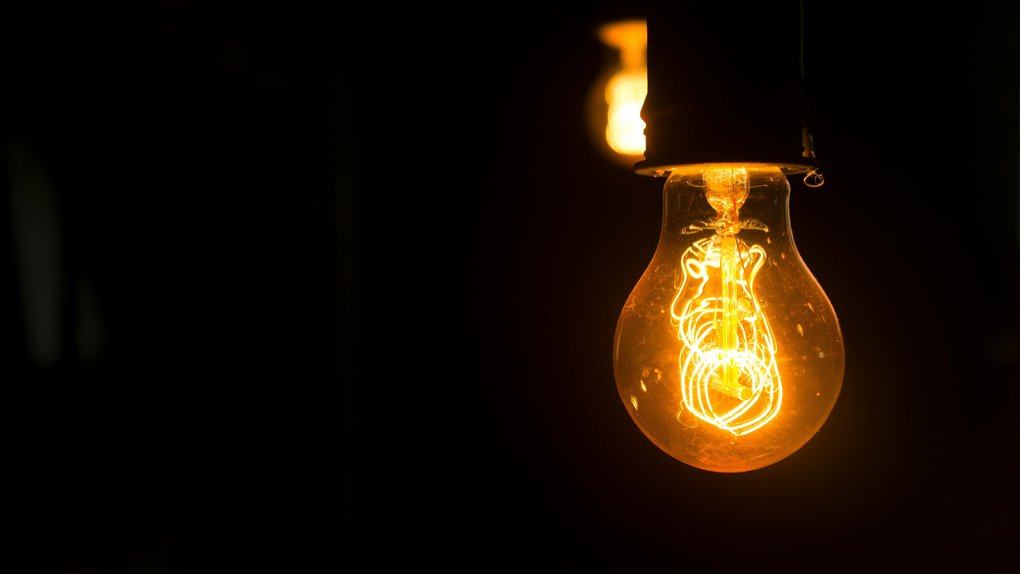 Графік відключень світла оновили на сьогодні у Львові та області