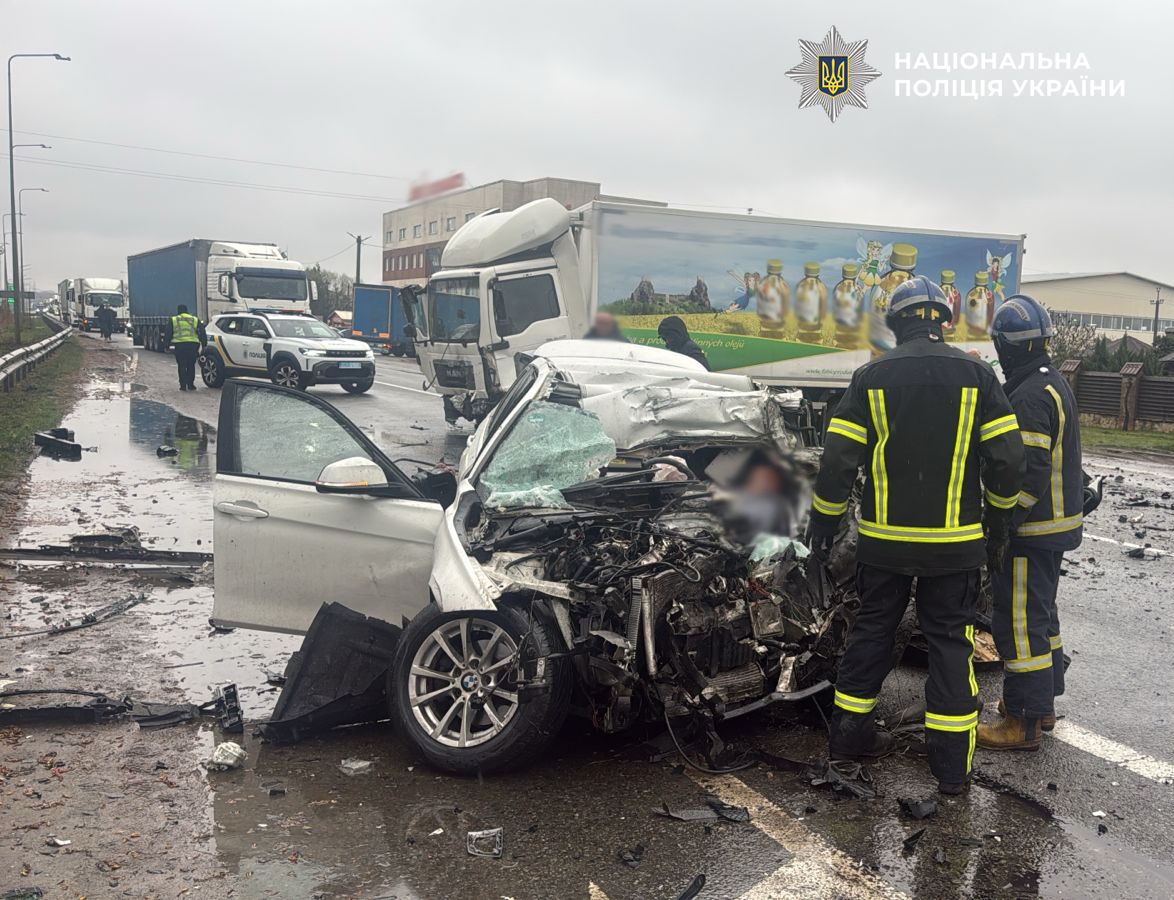Внаслідок автокатастрофи біля Львова загинув 67-річний чоловік