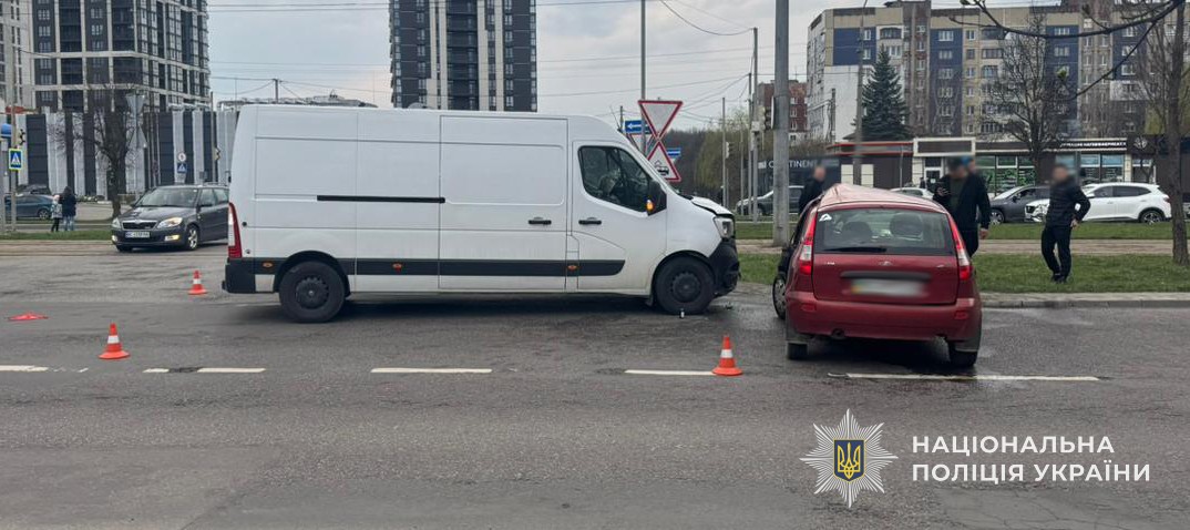 В ДТП у Львові травмувалися жінка та трирічна дитина