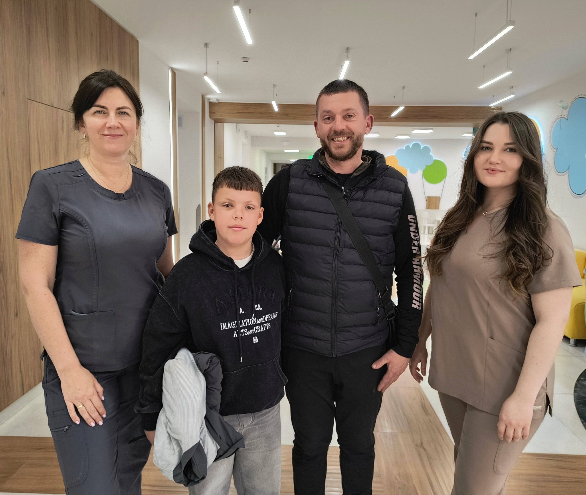На Львівщині 12-річний хлопець травмував око рибальським гачком: дитину врятували лікарі