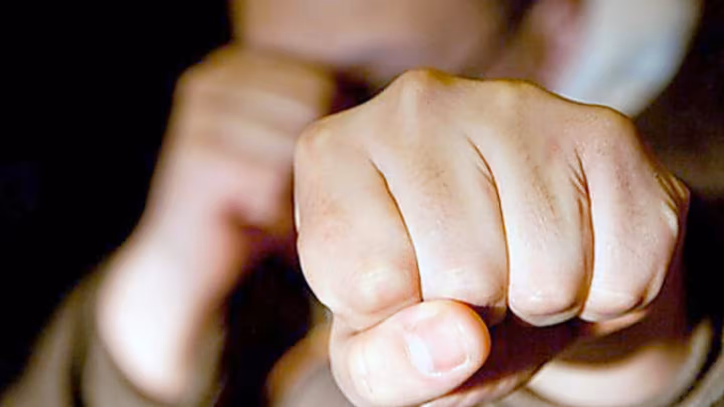 Жорстоке побиття 20-річного хлопця у центрі Львова: поліція затримала нападника