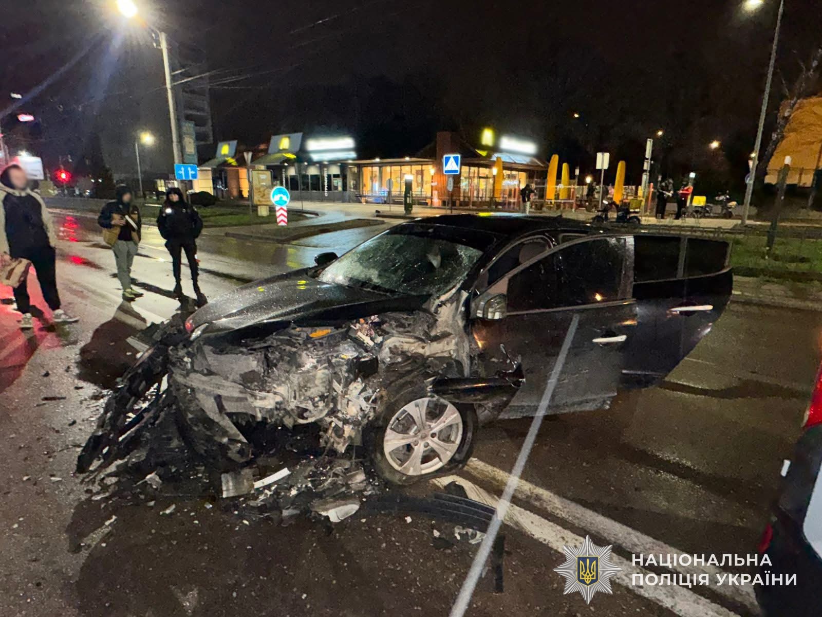 П’ятеро людей постраждали в аварії у Львові