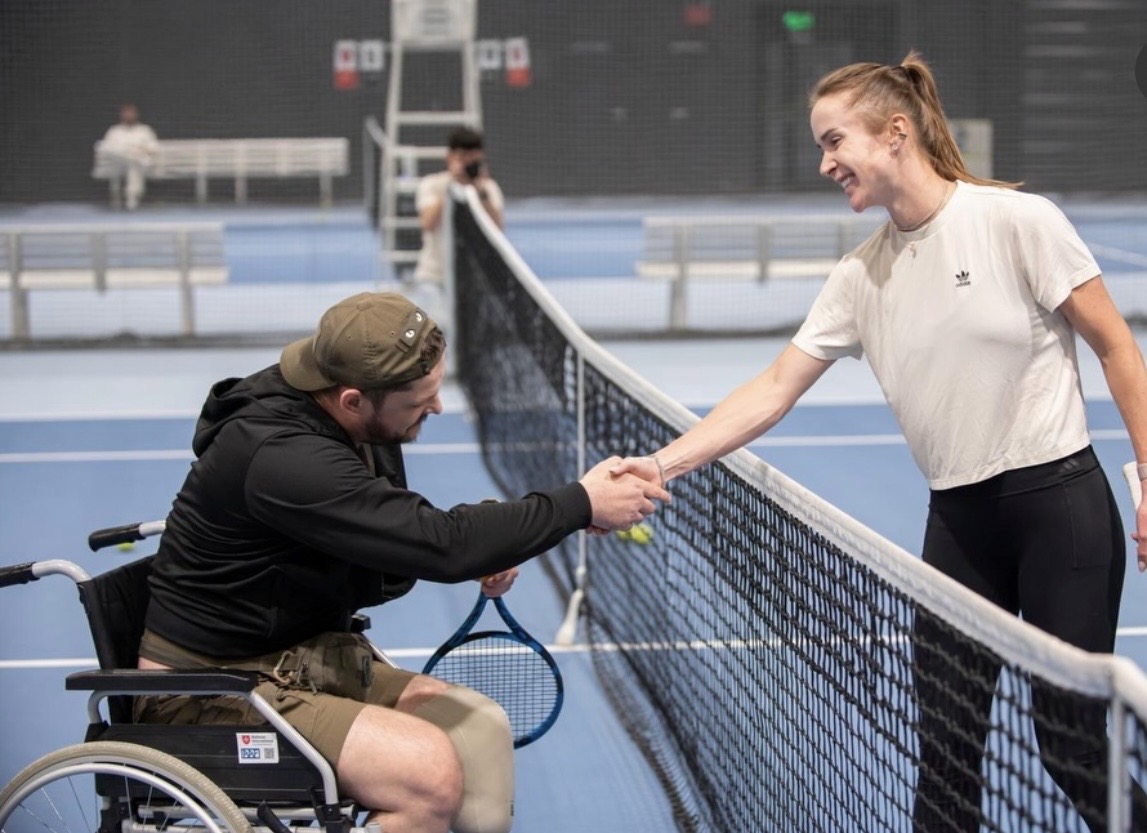 Перша ракетка України Еліна Світоліна провела відкрите тренування з ветеранами у Львові