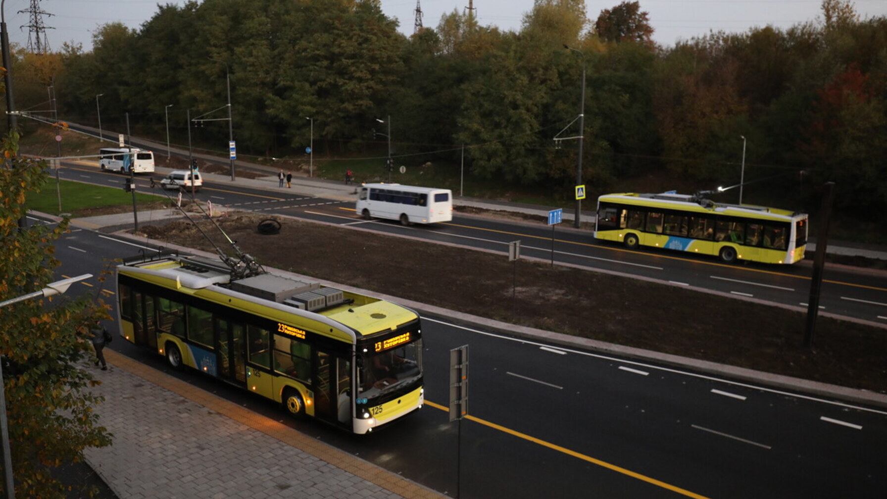 Від завтра розпочнеться ремонт на одній із головних вулиць Львова: як це вплине на рух