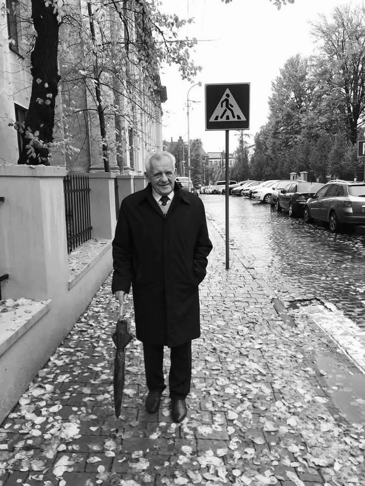 Після тривалої хвороби помер депутат Львівської обласної ради першого скликання