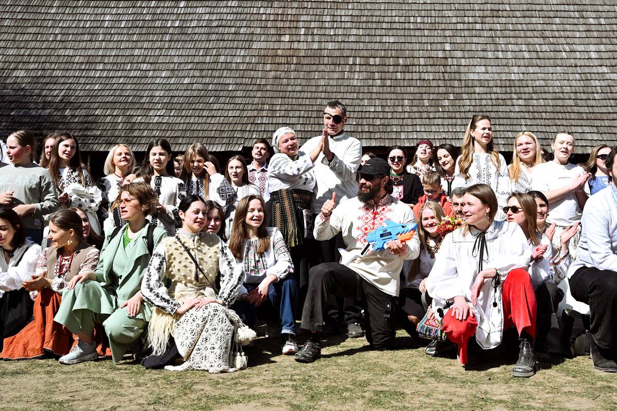 Більше сотні ветеранів відвідали великодні гаївки у Шевченківському гаю